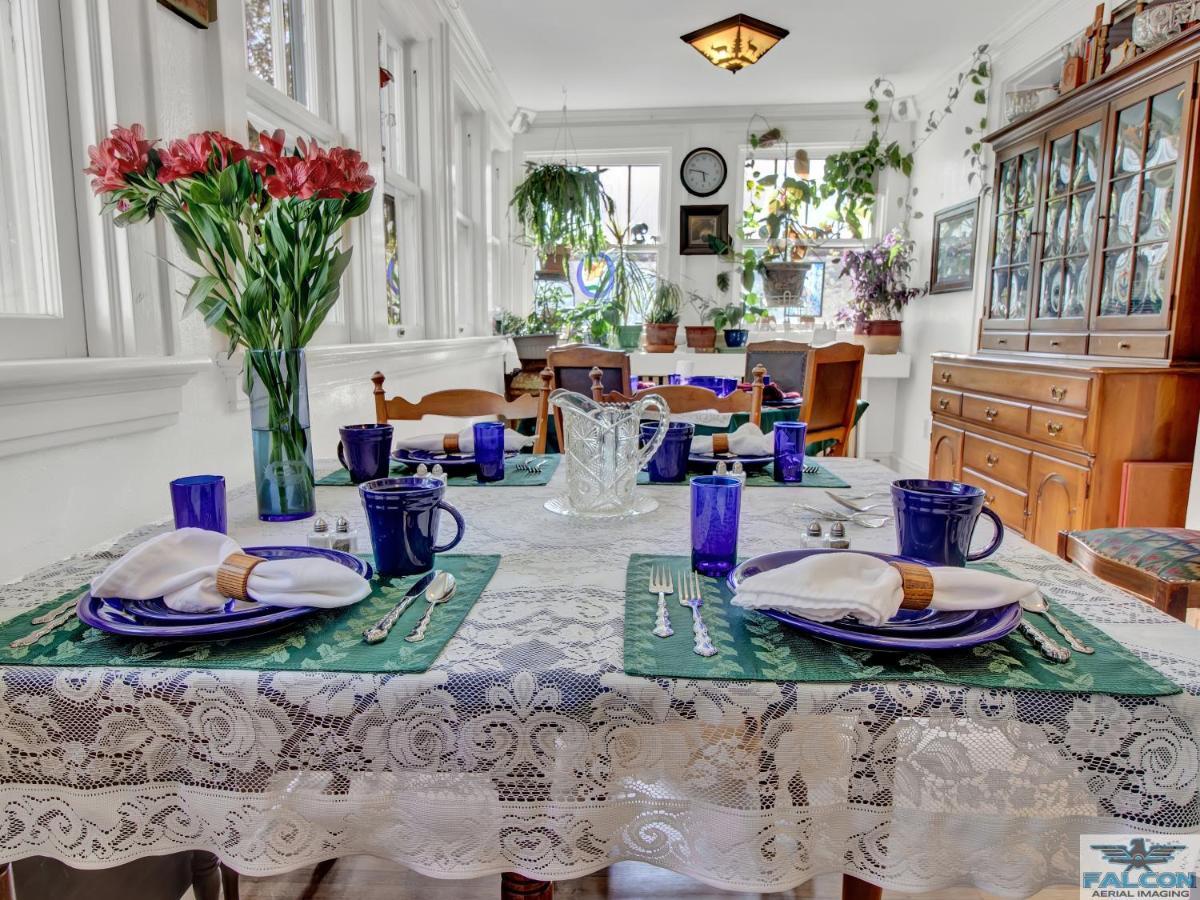 Robins Nest Bed & Breakfast Cody Ngoại thất bức ảnh